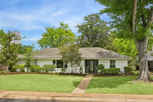 5656 Piping Rock Ln, Houston, TX 77056 - Photo 2