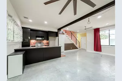 68 Meadow Lea Drive, Houston, TX 77022 - Photo 4