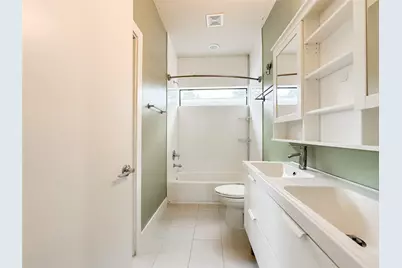 68 Meadow Lea Drive, Houston, TX 77022 - Photo 14