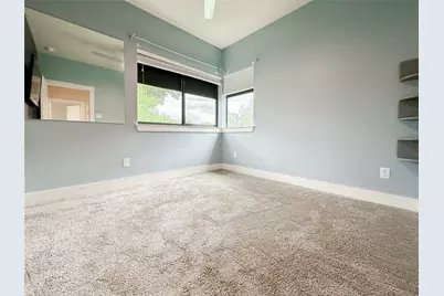 68 Meadow Lea Drive, Houston, TX 77022 - Photo 12