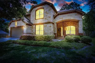 3 Logan Creek Lane, Conroe, TX 77304 - Photo 2