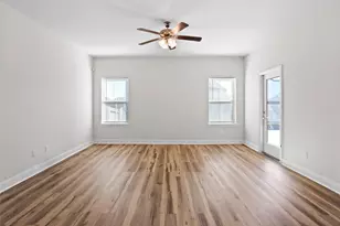 4203 W Bayou Maison Cir, Dickinson, TX 77539 - Photo 6