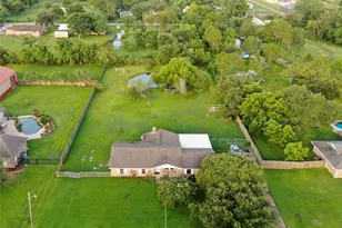7301 Ave L 1/2, Santa Fe, TX 77510 - Photo 1