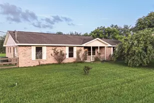 7301 Ave L 1/2, Santa Fe, TX 77510 - Photo 6