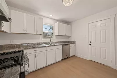 3209 McCrarey Drive, Houston, TX 77088 - Photo 16