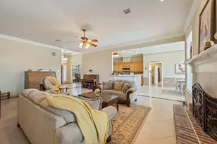 3710 Williams Trace Dr, Bryan, TX 77808 - Photo 10
