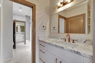 74 Briar Hollow Lane, Houston, TX 77027 - Photo 38