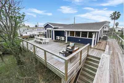 16630 Bermuda Way, Jamaica Beach, TX 77554 - Photo 2