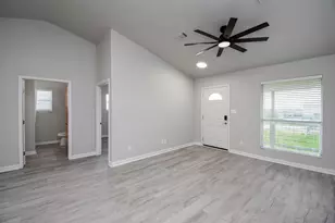 90 Bluefish, Palacios, TX 77465 - Photo 12