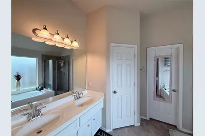 2327 Kylie Court, Spring, TX 77386 - Photo 8