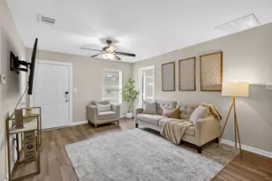 5233 Higgins St, Houston, TX 77033 - Photo 12