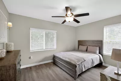 5233 Higgins Street, Houston, TX 77033 - Photo 16