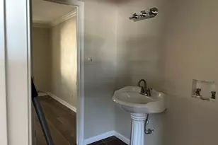 1403 Blalock Rd, Houston, TX 77055 - Photo 12