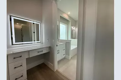 1208 Quarter Horse Trail, Angleton, TX 77515 - Photo 12