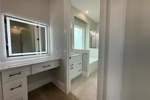 1208 Quarter Horse Trail, Angleton, TX 77515 - Photo 12