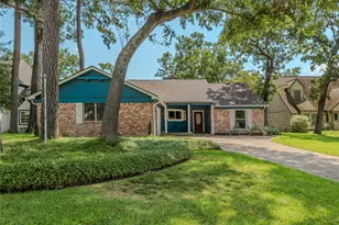 601 S Rivershire Dr, Conroe, TX 77304 - Photo 4