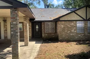 111 Rigby Owen Rd, Conroe, TX 77304 - Photo 2