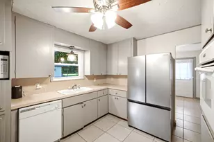 993 County Rd 2271, Cleveland, TX 77327 - Photo 10