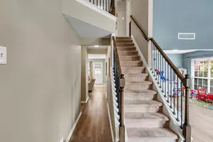 14219 Whitlock Dr, Houston, TX 77062 - Photo 6