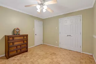 1015 Woodhorn Dr, Houston, TX 77062 - Photo 20