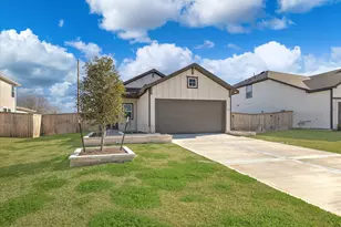 519 Louis Ln, Baytown, TX 77523 - Photo 1