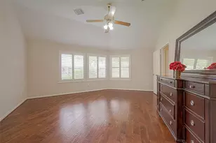207 Rolling Plains Dr, Sugar Land, TX 77479 - Photo 24