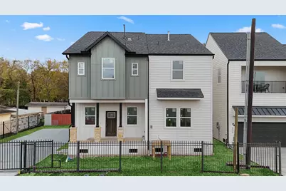 2306 Langley Street, Houston, TX 77023 - Photo 2