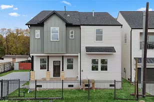 2306 Langley St, Houston, TX 77023 - Photo 2