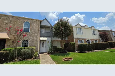 796 Thicket Lane, Houston, TX 77079 - Photo 2