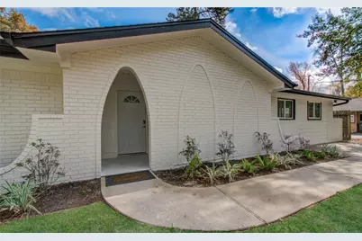 27226 Blueberry Hill Drive, Conroe, TX 77385 - Photo 2