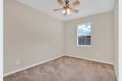 2002 Monarch Hollow Lane, Katy, TX 77449 - Photo 30