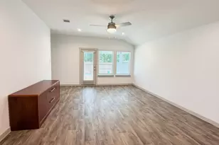 3024 Stock Orch Ln, Houston, TX 77047 - Photo 8