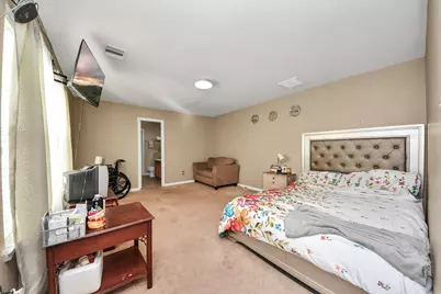 9510 Yearling Branch Dr, Houston, TX 77075 - Photo 12
