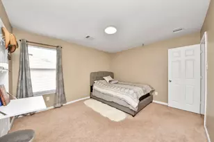 9510 Yearling Branch Dr, Houston, TX 77075 - Photo 32