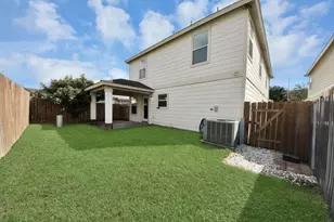 9510 Yearling Branch Dr, Houston, TX 77075 - Photo 40