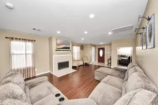 9510 Yearling Branch Dr, Houston, TX 77075 - Photo 8
