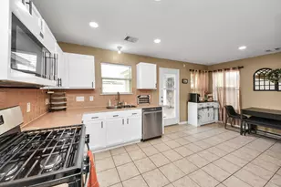 9510 Yearling Branch Dr, Houston, TX 77075 - Photo 22