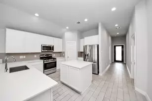 10915 W Fall Fern Circle, Houston, TX 77044 - Photo 12