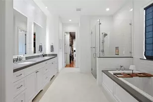 1710 Du Barry Ln, Houston, TX 77018 - Photo 10