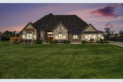 4527 Majestic Drive, Baytown, TX 77523 - Photo 1