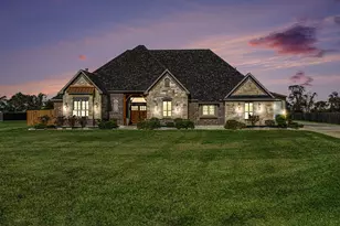 4527 Majestic Dr, Baytown, TX 77523 - Photo 1