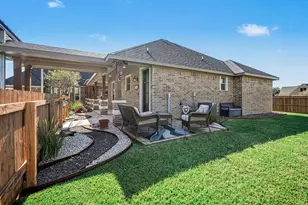 4527 Majestic Dr, Baytown, TX 77523 - Photo 38