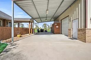 4527 Majestic Dr, Baytown, TX 77523 - Photo 42