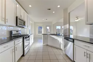 30243 Twisting Springs Dr, Brookshire, TX 77423 - Photo 16