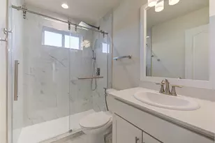 30243 Twisting Springs Dr, Brookshire, TX 77423 - Photo 4