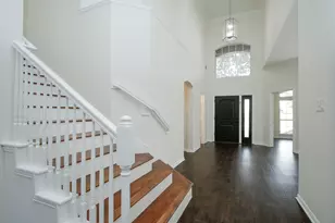 1210 Berwick Manor Ct, Spring, TX 77379 - Photo 4