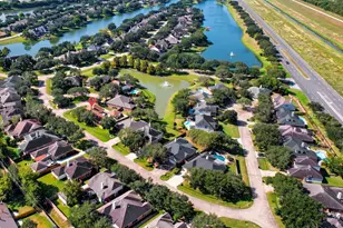 30 Crestview Trail, Houston, TX 77082 - Photo 40