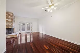 3623 Wakeforest St, Houston, TX 77098 - Photo 6