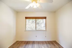 11609 Village Pl Dr, Houston, TX 77077 - Photo 18