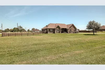2688 Settlers Way Drive, Sealy, TX 77474 - Photo 38
